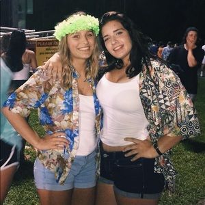 Tacky Hawaiian shirt